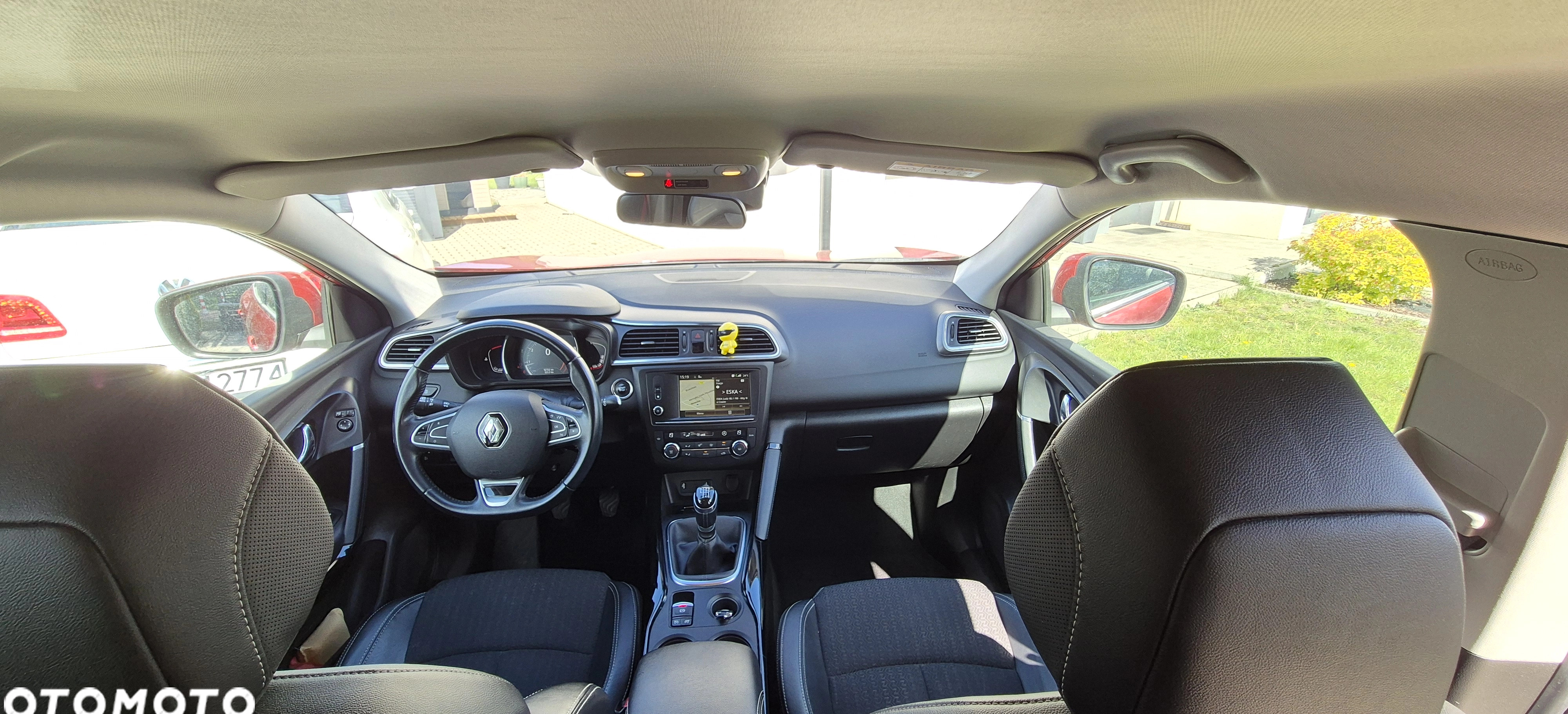 Renault Kadjar cena 59900 przebieg: 93000, rok produkcji 2017 z Łódź małe 211